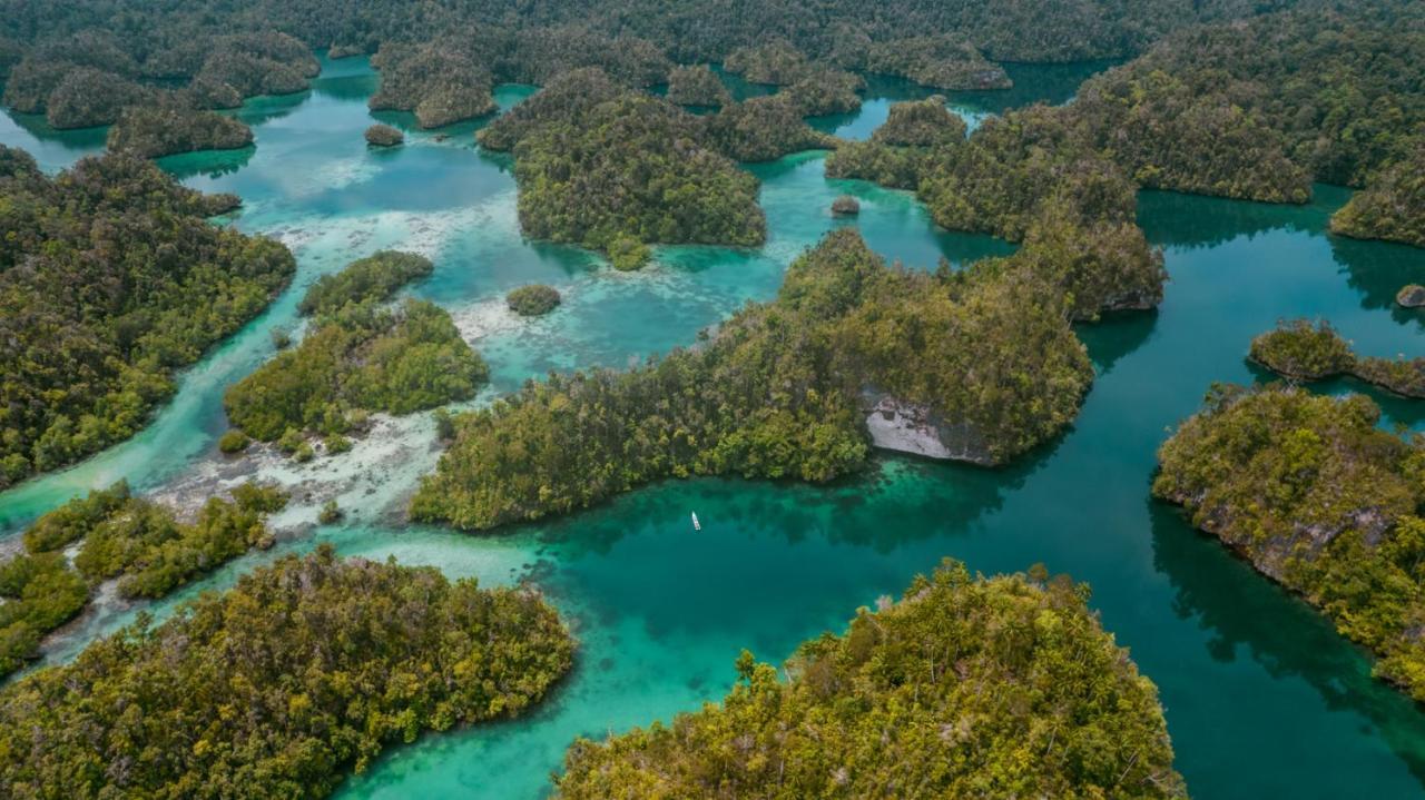 Methos Homestay - Raja Ampat Yennanas Besir Exterior photo